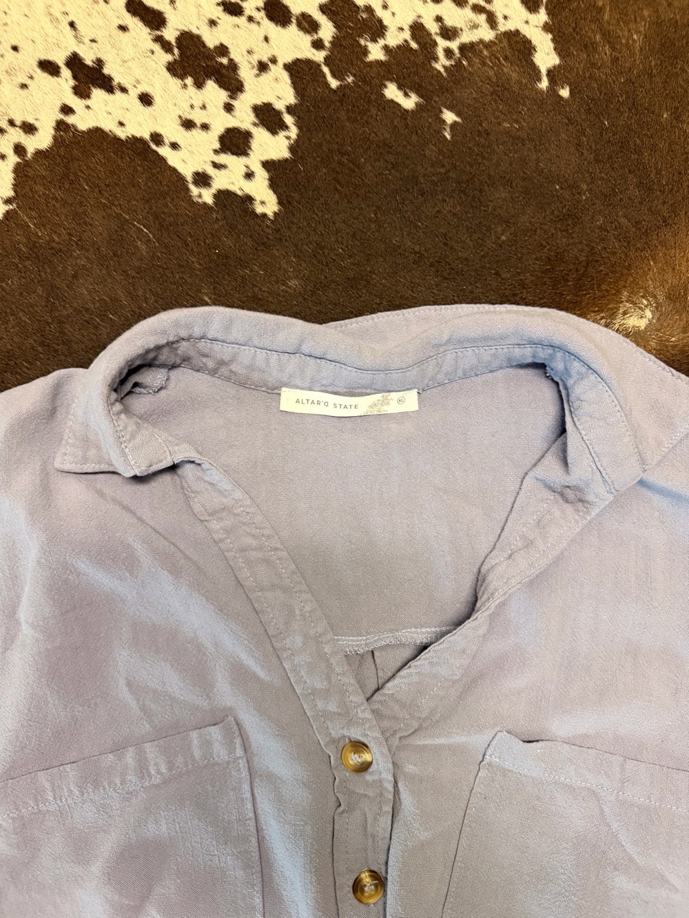 Altar’d State Cropped Button Up - Picture 2 of 2